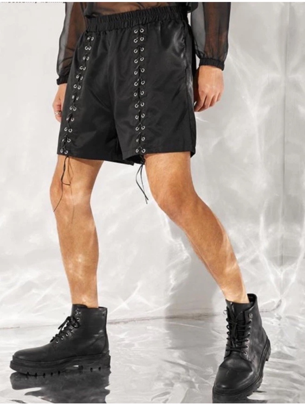 INCERUN Rare Black Elastic Waist Pockets Lace Up Shorts Sz Medium